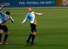 D. Trezeguet Europe Legend ‘gánh team’ Pháp trong FIFA Online 3