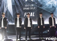 LMHT: "Super Team" KT Rolster chính thức ký hợp đồng với tất cả thành viên cũ, fan hâm mộ SKT T1 vỡ mộng đường trên có Smeb