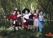 “Thế giới này là của Loli và Shota”- Cosplay em chưa 18 cute hết nấc