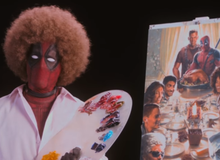 Deadpool hóa thân thành họa sĩ tự vẽ chân dung trong teaser Trailer mới của phim