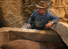 Khai quật xác ướp cổ đại, nhà khảo cổ Ai Cập gặp ác mộng kinh hoàng