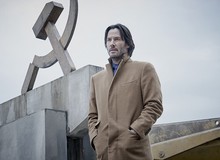 "John Wick" Keanu Reeves bị kẹt giữa dàn mỹ nhân trong Siberia Cuộc Chiến Kim Cương Xanh