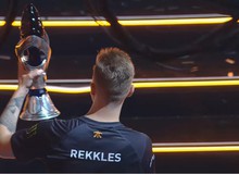 Chấm dứt Schalke 04 bằng một cú Quadra Kill, Rekkles đưa Fnatic lên ngôi vô địch LCS Châu Âu mùa Hè 2018