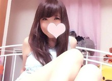 Sốc khi hotgirl xinh đẹp, gợi cảm nổi tiếng ở Nhật Bản bị lộ là bà cô già 58 tuổi