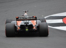 Chơi lớn như McLaren, đào tạo tuyển thủ F1 eSports trở thành tay đua ngoài đời thực