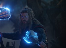 Stormbreaker và Mjolnir: Đâu mới là vũ khí quyền năng hơn của Thor?
