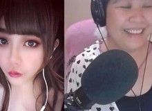 Hot girl livestream quên bật phần mềm che mặt, lộ ra dung nhan thật là bà dì 58 tuổi và cái kết viên mãn bất ngờ