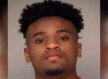 Đòi đổi pass wifi để chơi game cho mượt, game thủ đấm mẹ, bóp cổ chị gái tới chết