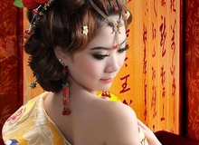 2 mỹ nhân Việt trong lốt Quý phi yêu kiều