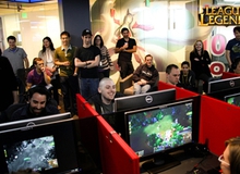 Món quà đầy ý nghĩa của LoL với game thủ mắc ung thư