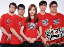 Hotgirl chơi League of Legends cực pro