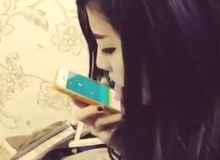 Sốc với cô gái Việt dùng lưỡi chơi Flappy Bird