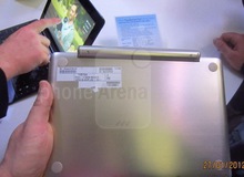 Trên tay bộ đôi tablet mới của Asus tại MWC 2012