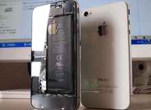 Biến iPhone 4 thành trong suốt nhờ lớp vỏ tự chế của Trung Quốc