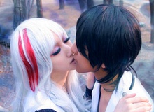 Đôi nam nữ tình tứ giữa rừng trong cosplay Tà Đạo