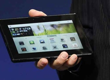 4 lý do khiến Blackberry PlayBook thua xa iPad 2