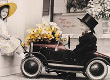 Laptop siêu bền chắp cánh cho lời cầu hôn độc đáo