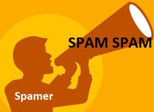 Ngông nghênh làm hẳn "đài phát thanh" để spam kênh chat