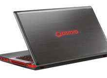 Thực tế laptop chơi game "khủng" Toshiba Qosmio X875 