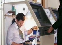 Choáng với "sự thật" bên trong các loại máy tự động