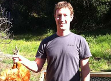 Mark Zuckerberg lộ ảnh riêng tư vì lỗi của Facebook