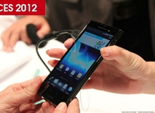 Sony Ericsson Xperia Ion: Màn hình 4.6 inch HD, camera 12MP