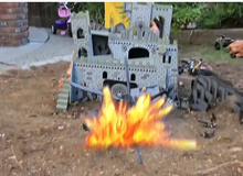 Khi đại chiến thế giới đồ chơi diễn ra trong thế giới thực 