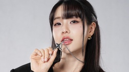 "Bóng hồng" Liên Quân Thái Lan Kanomroo khoe nhan sắc thượng hạng trong bộ ảnh mới