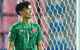 "Chú" và "chị" của Bùi Tiến Dũng lên mạng phản bác cộng đồng: "Rất mừng vì không thấy status của Dũng có lời xin lỗi, người hâm mộ đã cho Dũng được gì?"