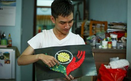 Độc đáo tranh tuyên truyền chống Covid-19 được làm bằng nút áo của chàng trai 9X Sài Gòn