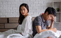 Thấy chồng xấu trai quá, vợ nối lại tình xưa với bồ cũ đẹp trai rồi đẻ sòn sòn 4 đứa