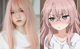 My Dress-Up Darling: Nàng waifu tóc hồng đốn tim fan với loạt ảnh cosplay "sao y bản chính"