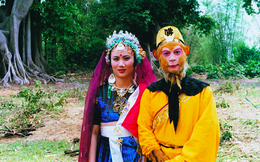 Lễ cưới trên sân khấu và mối tình 34 năm cảm động của "Tôn Ngộ Không" Lục Tiểu Linh Đồng