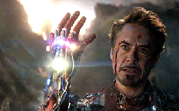 Vũ trụ Điện ảnh Marvel lụi tàn sau cú búng tay của Iron Man  