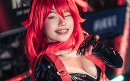 "Full" màn cosplay bóng hồng Red Hood của nữ streamer nổi tiếng, chuẩn HD đến từng chi tiết!