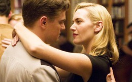 Kate Winslet thừa nhận "khó xử" khi đóng "cảnh nóng" với Leonardo DiCaprio trước mặt chồng