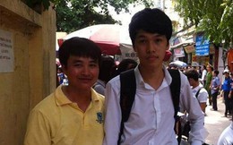 Bắt gặp thần đồng AoE Việt Chim Sẻ Đi Nắng thi HV Tài Chính