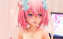 Choáng với tượng figure To Love-Ru giống y hệt người thật
