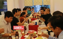 Đoàn AoE Trung Quốc đã tới thủ đô Hà Nội và đang “đọ tửu lượng” với team Việt Nam