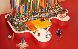 Chiêm ngưỡng căn phòng làm toàn bằng hình khối LEGO sắc màu tại Đan Mạch
