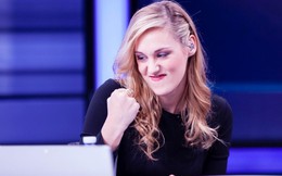 Sjokz - Nữ MC gợi cảm nhất LMHT bất ngờ thông báo rời khỏi Riot Games