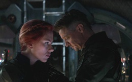 Đạo diễn Avengers: Endgame giải thích lý do Black Widow hy sinh để cứu Hawkeye và nhân loại