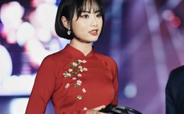 LMHT - MC Minh Nghi lại được báo chí Trung Quốc ca ngợi: 'Cô nàng trông thật gợi cảm và dễ thương với mái tóc ngắn'