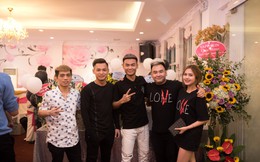 Quang Cuốn đón sinh nhật hoành tráng mừng 1 triệu Sub Youtube bên gia đình và dàn khách mời "siêu khủng"