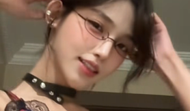 Hai hot girl fan Barca với Real Madrid "var cực căng" khiến anh em game thủ "đau não"