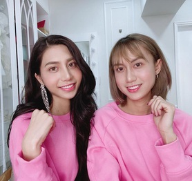 Lynk Lee diện sắc hồng, đọ sắc cùng bạn thân chuyển giới: Trông chẳng khác nào chị em song sinh