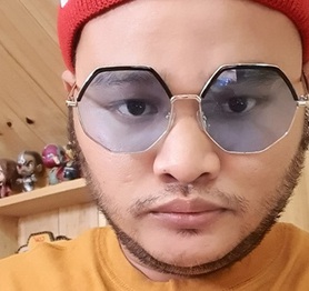 Vinh Râu làm vlog trần tình lùm xùm: "Không muốn kéo fame nhờ BTS, nếu muốn thì sẽ kiếm fame của Sơn Tùng"