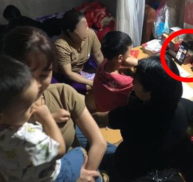 Cháu trai đang học online, bỗng thấy "lạnh gáy", hình ảnh phía sau thực sự bất ngờ