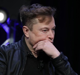 Liên tục khuấy đảo Twitter, Elon Musk mất ngôi giàu thứ 2 thế giới