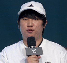 "Đại hãn" Khan: Hành trình từ "điềm gở của FPX" đến chức vô địch LCK ý nghĩa nhất sự nghiệp